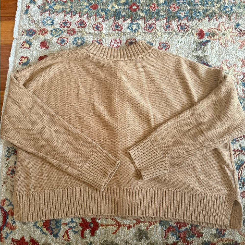 Quince Beige Button-Front Cropped Cardigan - Picture 4 of 4